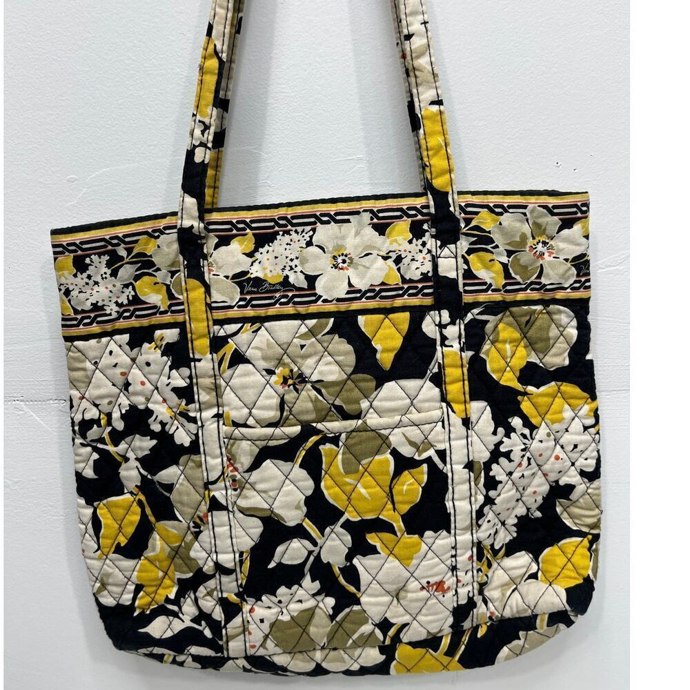 Vera Bradley Yellow, White, Black Hand Bag